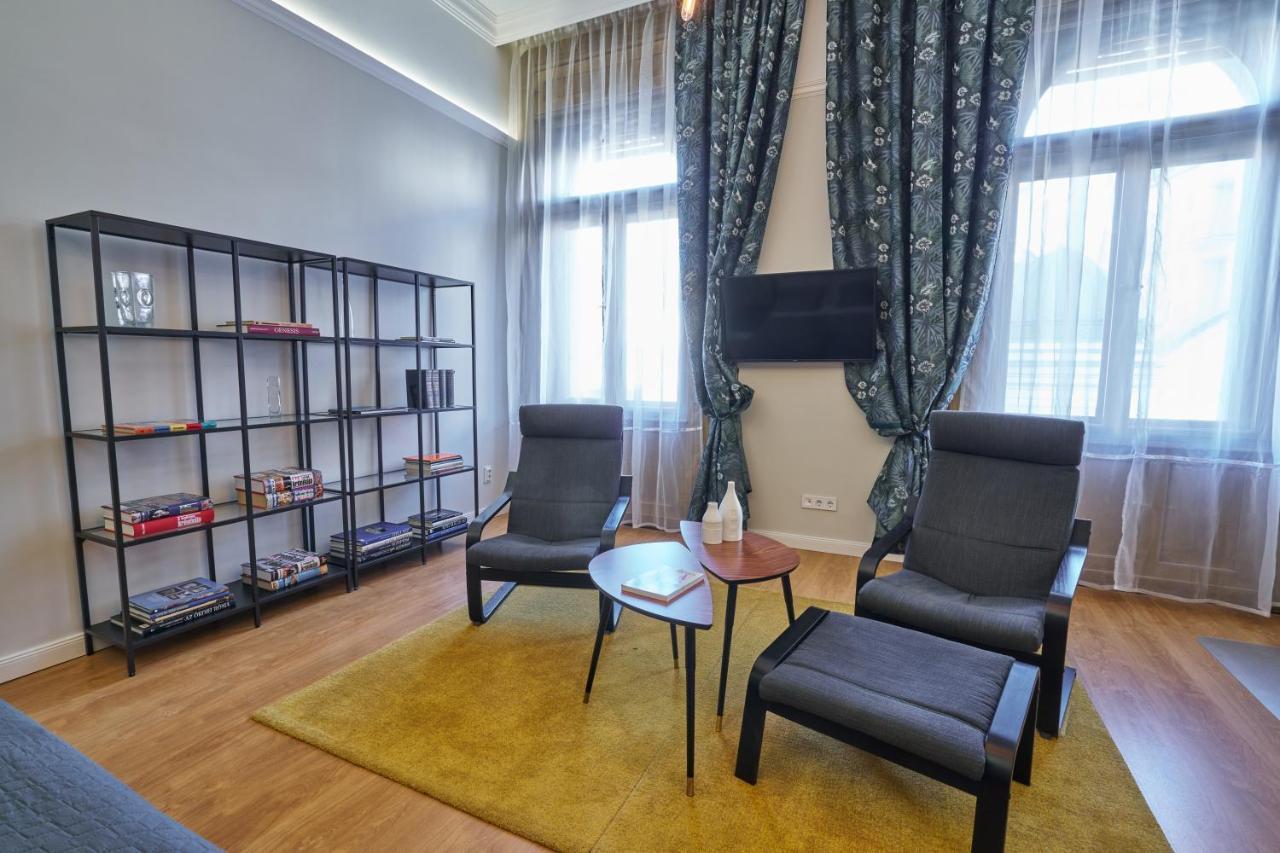 Nanirol At Gellert Bath Apartment Budapest