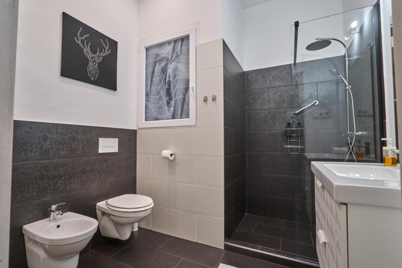 Nanirol At Gellert Bath Apartment *