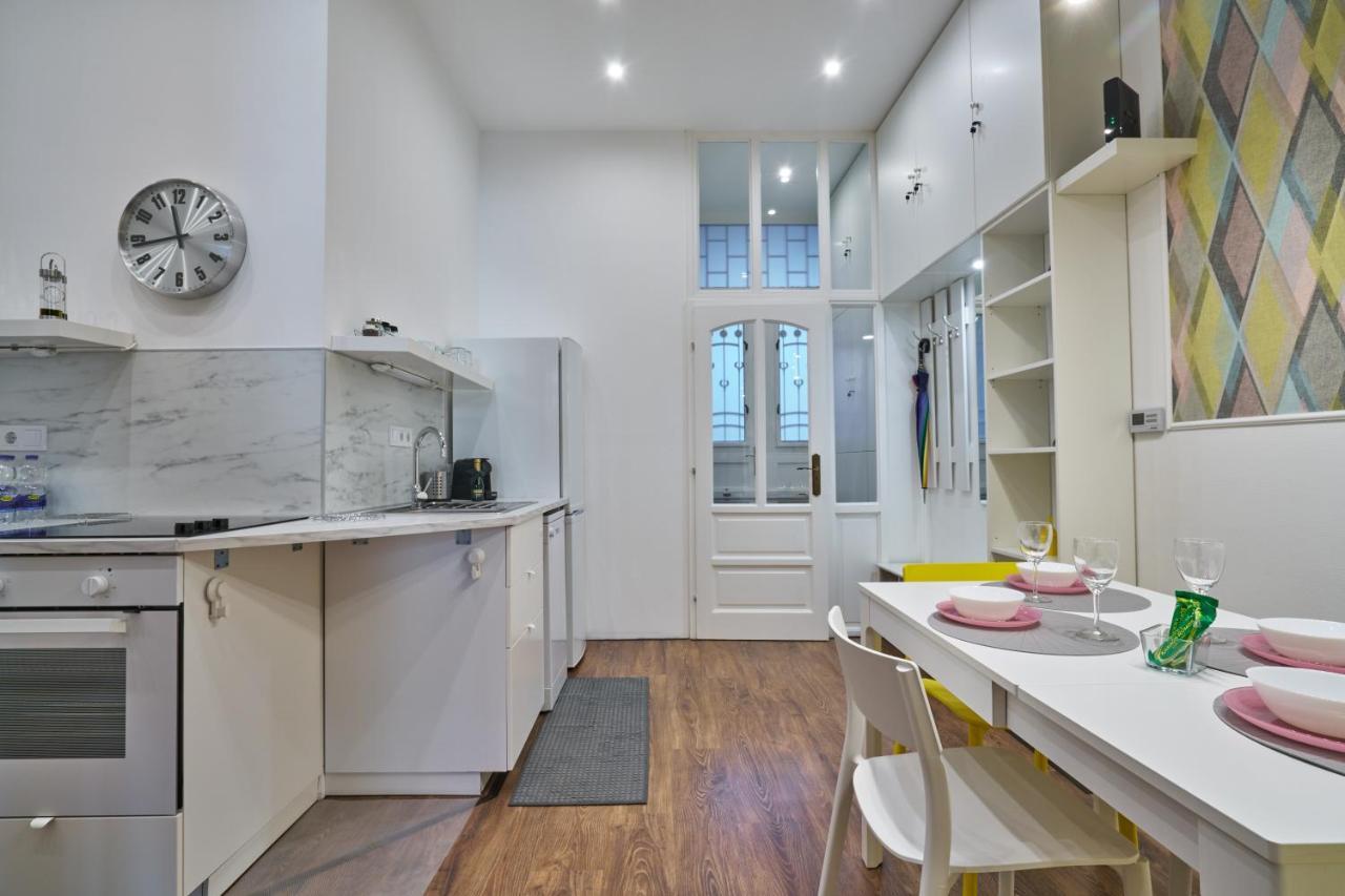 Nanirol At Gellert Bath Apartment Budapest